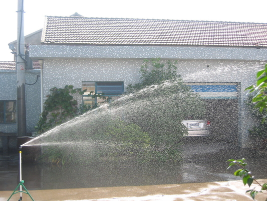 R10 360 Gear Drive Multi-Outlet Nozzle Sprinkler για χρήση σε κήπους και γκαζόν