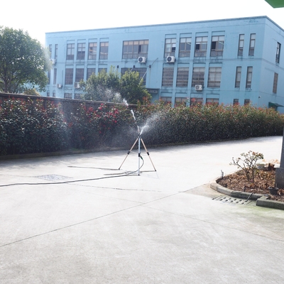 Γρήγορη σύνδεση 1/2 ιντσών garden sprinklers με αντίκτυπο αυτόματη άρδευση εικόνες δείχνει